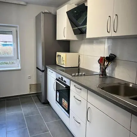 Apartman Monteurzimmer/ Monteurunterkunft Friedrichshafen