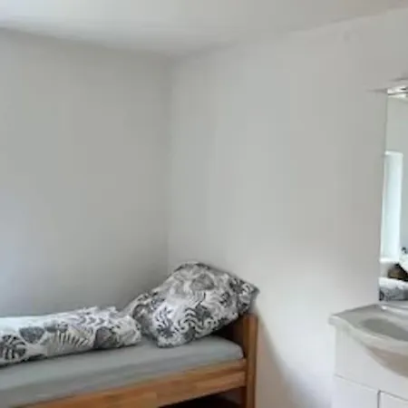 Monteurzimmer/ Monteurunterkunft Apartman Friedrichshafen