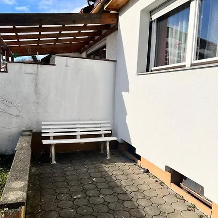 Monteurzimmer/ Monteurunterkunft *